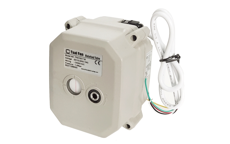 Elektrischer Ventilantrieb mit 15 Nm, Handbet&auml;tigung und ISO 5211 F03/F05 Anschlussflansch